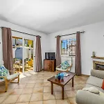 Villa Algarhb By *
