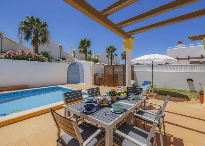 Algarhb By 빌라 알부페이라