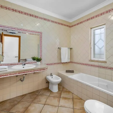 Villa Algarhb By